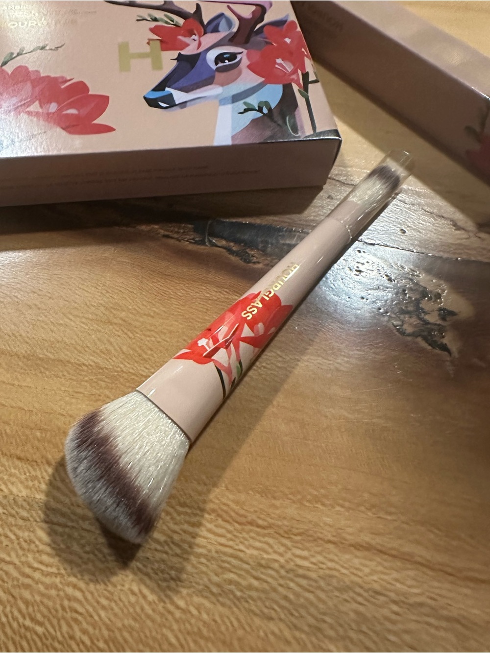 Hourglass Ambient Lighting
Edit Unlocked Deer Palette and Brush II - Picture 9 of 12